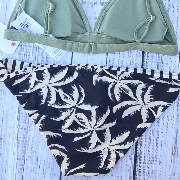 🔥BILLABONG BIKINI SET🔥 - Picture 3 of 7